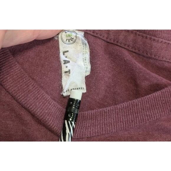 Psalm 147:3 He Heals The Broken Hearted XL Maroon T-Shirt - Picture 4 of 5